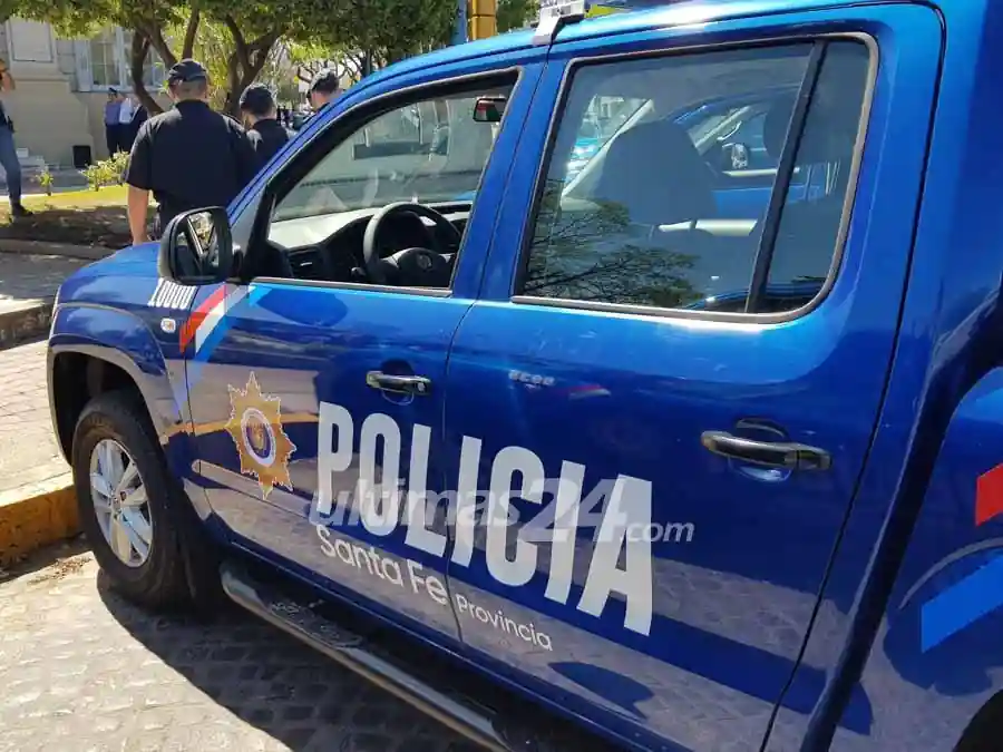 Menor de 15 años detenido por intento de robo y sustracción de un gato hidráulico en barrio Martín Fierro Menor de 15 años detenido por intento de robo y sustracción de un gato hidráulico en barrio Martín Fierro