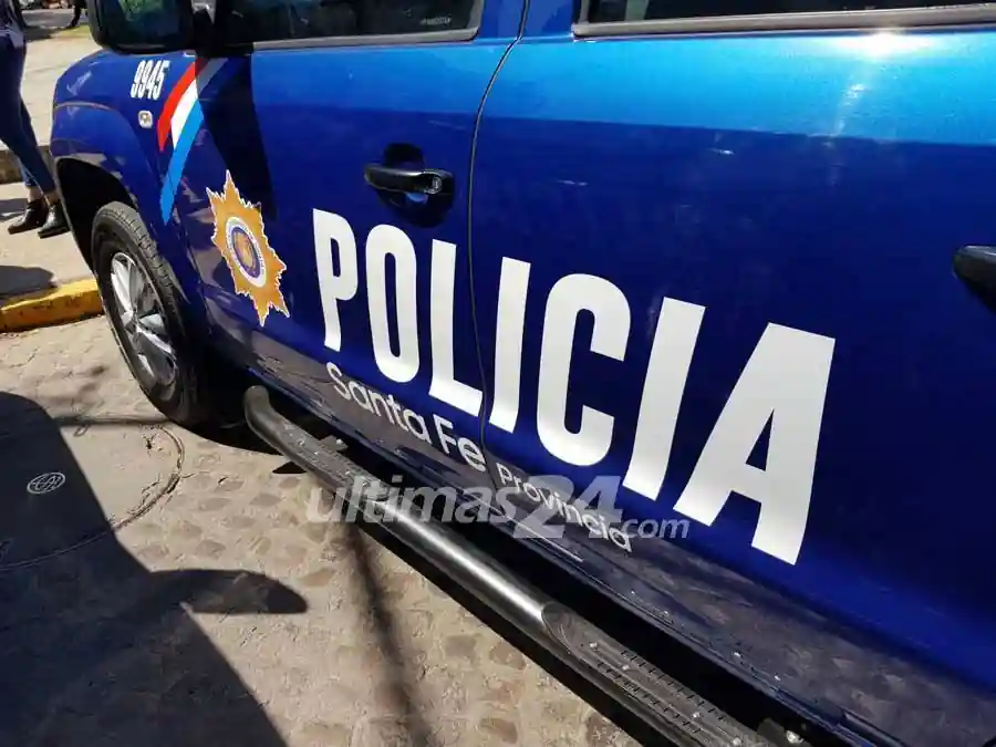 Menor entregado a su madre tras hallazgo de objetos de dudosa procedencia en Rafaela Menor entregado a su madre tras hallazgo de objetos de dudosa procedencia en Rafaela