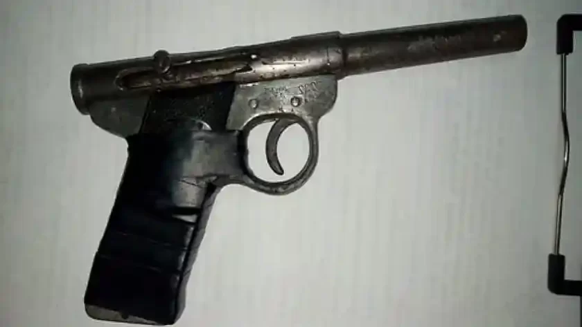 Rafaela: Aprehensión y secuestro de un arma de fuego Rafaela: Aprehensión y secuestro de un arma de fuego
