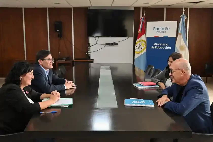 Transición política: Se realizó la primera reunión en el Ministerio de Educación Transición política: Se realizó la primera reunión en el Ministerio de Educación