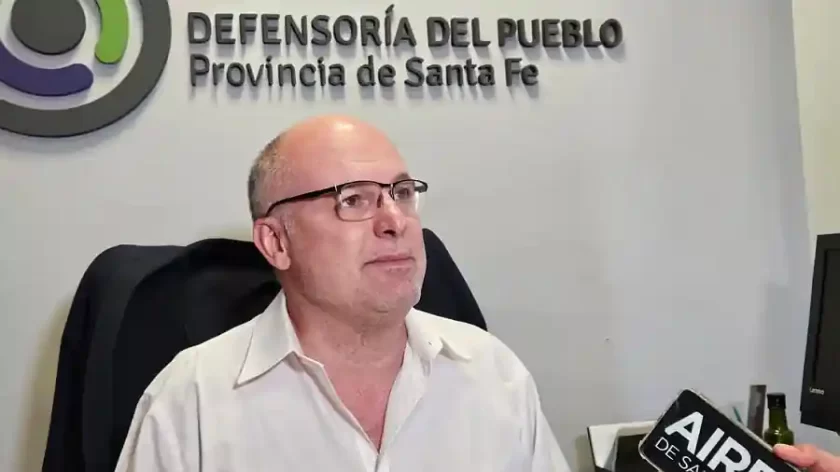 Defensor del Pueblo de Santa Fe exige medidas urgentes para garantizar atención pediátrica tras renuncia masiva de profesionales en IAPOS Defensor del Pueblo de Santa Fe exige medidas urgentes para garantizar atención pediátrica tras renuncia masiva de profesionales en IAPOS