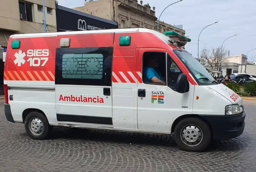 Sunchales: menor resultó con lesiones leves tras choque entre bicicleta y camioneta en Av. Yrigoyen Sunchales: menor resultó con lesiones leves tras choque entre bicicleta y camioneta en Av. Yrigoyen