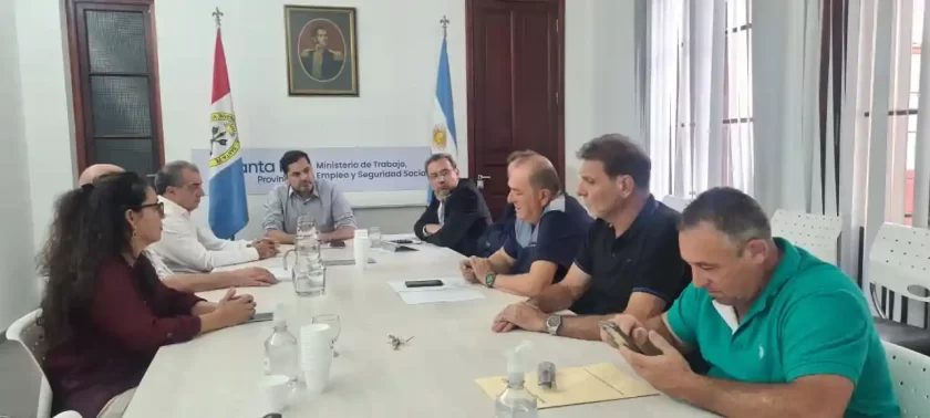 Presentación de la unión sindical Rafaela - Rosario – Santa Fe al ministro de trabajo Presentación de la unión sindical Rafaela - Rosario – Santa Fe al ministro de trabajo
