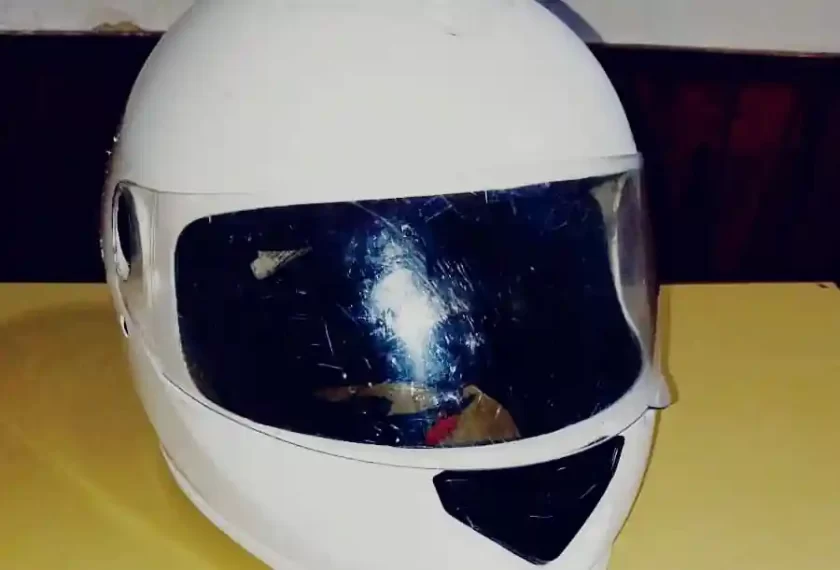 Rafaela: Recuperan casco robado minutos después del delito Rafaela: Recuperan casco robado minutos después del delito