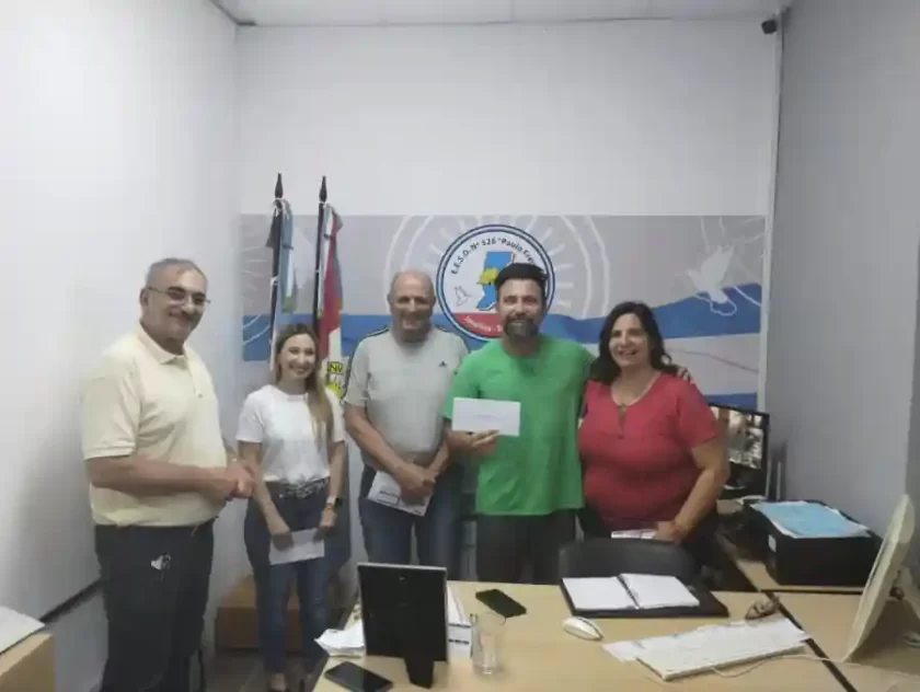 Calvo visitó la escuela secundaria N° 526 "Paulo Freire" de barrio Acapulco de Josefina Calvo visitó la escuela secundaria N° 526 "Paulo Freire" de barrio Acapulco de Josefina