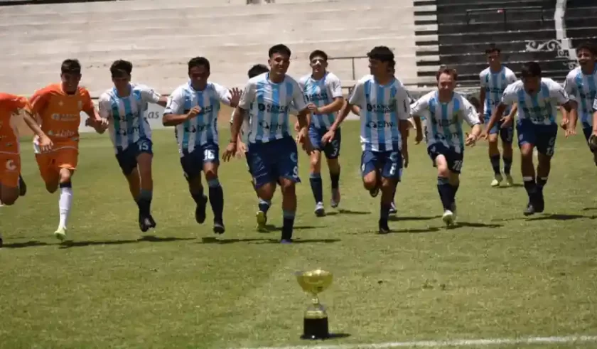 Atlético de Rafaela: Inferiores y Femenino inferiores