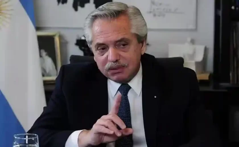 Nueva evidencia en la causa contra Alberto Fernández: Contratación de seguros con broker de dudosa procedencia Nueva evidencia en la causa contra Alberto Fernández: Contratación de seguros con broker de dudosa procedencia