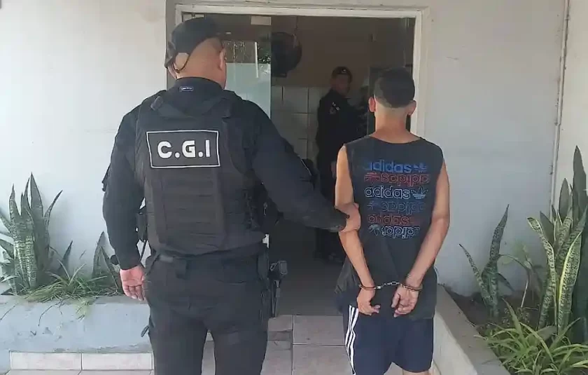 Rafaela: Sujeto aprehendido tras intento de robo en tienda local Rafaela: Sujeto aprehendido tras intento de robo en tienda local