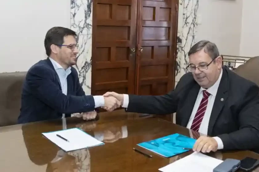 El municipio firmó un acuerdo colaborativo con la Universidad Nacional del Litoral El municipio firmó un acuerdo colaborativo con la Universidad Nacional del Litoral