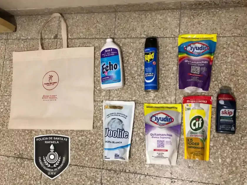 Elementos abandonados recuperados por la Guardia Urbana y el Cuerpo de Infantería Elementos abandonados recuperados por la Guardia Urbana y el Cuerpo de Infantería