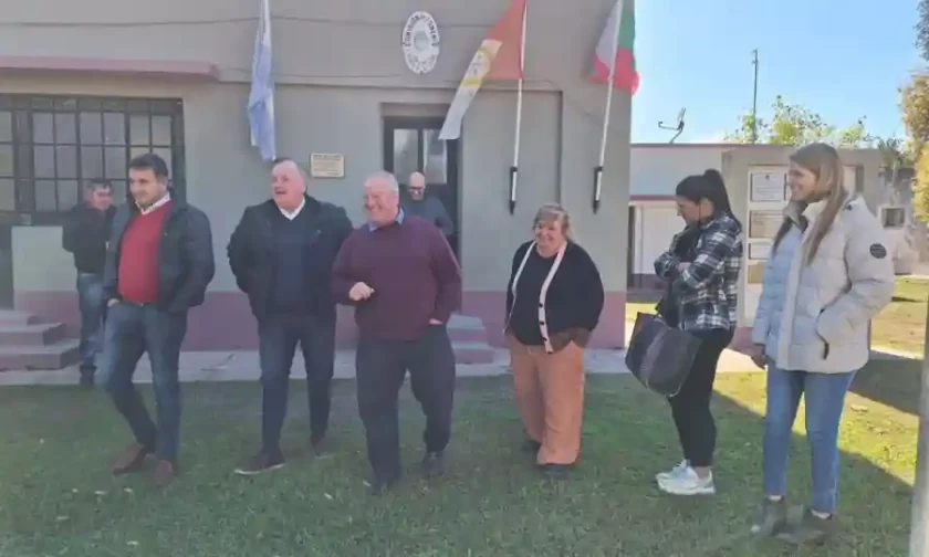 Amplia recorrida departamental del senador Michlig Amplia recorrida departamental del senador Michlig