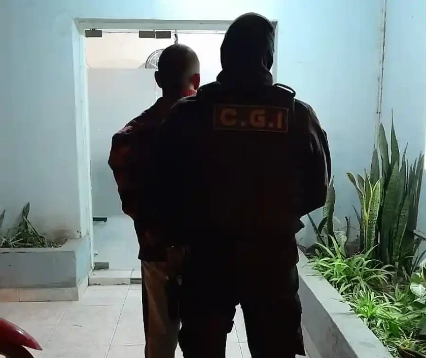 Rafaela: Aprehensión de un individuo por resistencia a la autoridad Rafaela: Aprehensión de un individuo por resistencia a la autoridad