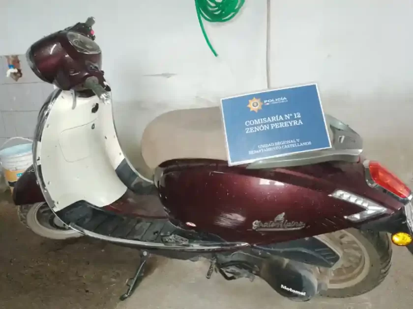 Zenón Pereyra: Hallazgo y secuestro de una motocicleta con pedido de secuestro activo Zenón Pereyra: Hallazgo y secuestro de una motocicleta con pedido de secuestro activo