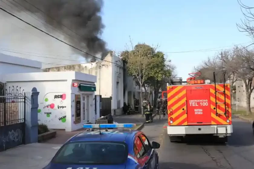 Incendio en Rafaela: Rápida respuesta de las autoridades evita daños mayores Incendio en Rafaela: Rápida respuesta de las autoridades evita daños mayores