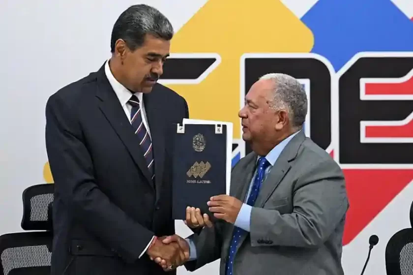 Maduro exige el retiro de personal diplomático de siete países tras su proclamación como presidente electo Maduro exige el retiro de personal diplomático de siete países tras su proclamación como presidente electo