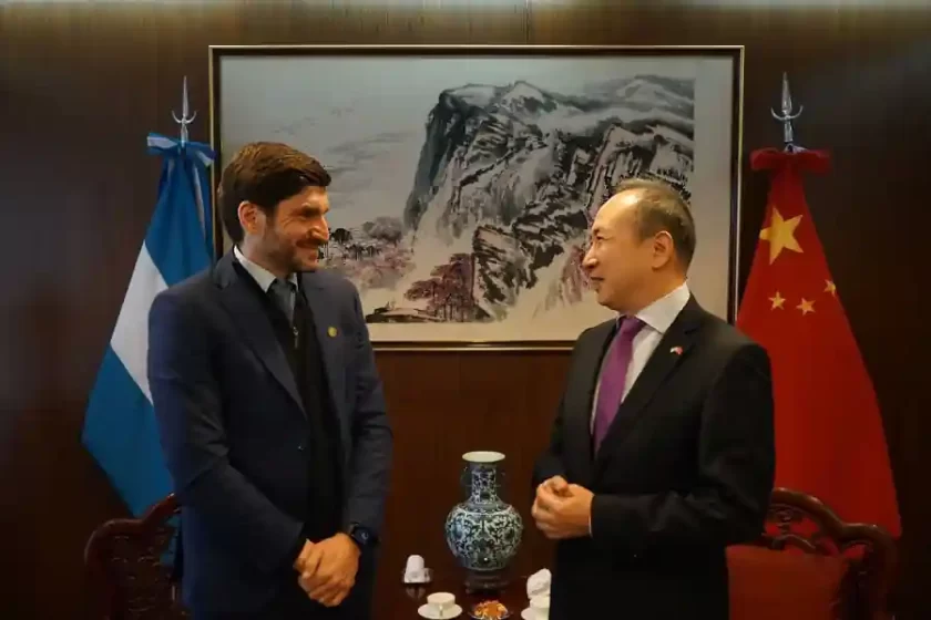 Con la mira en el Santa Fe Business Forum, Pullaro se reunió con el embajador de China China
