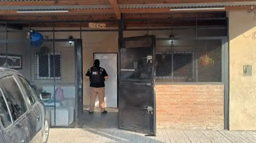 PDI detuvo a tres personas por la balacera a una dirigente de Newell’s PDI detuvo a tres personas por la balacera a una dirigente de Newell’s