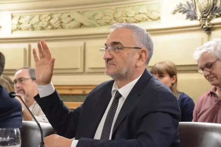 El Senador Alcides Calvo propone reformas para mayor visibilidad de Candidatos en Boletas Electorales El Senador Alcides Calvo propone reformas para mayor visibilidad de Candidatos en Boletas Electorales