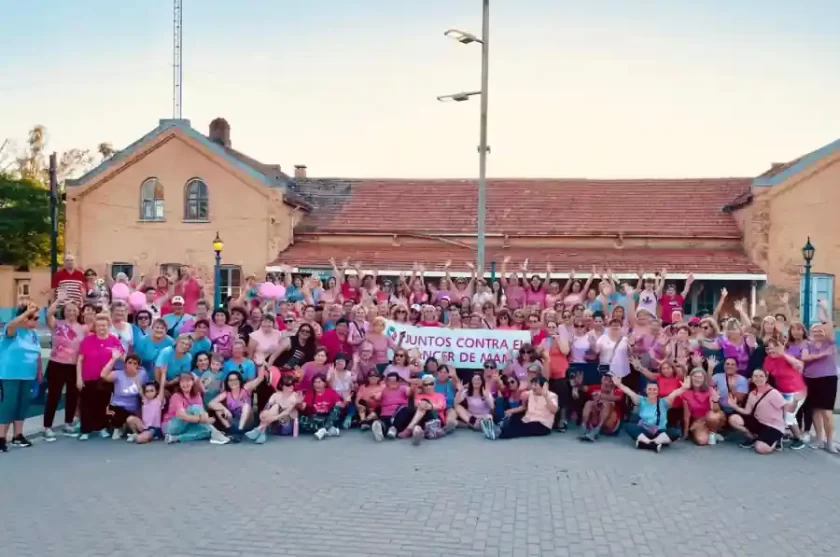 La Caminata Rosa por la salud y la prevención sumó una nueva edición La Caminata Rosa por la salud y la prevención sumó una nueva edición