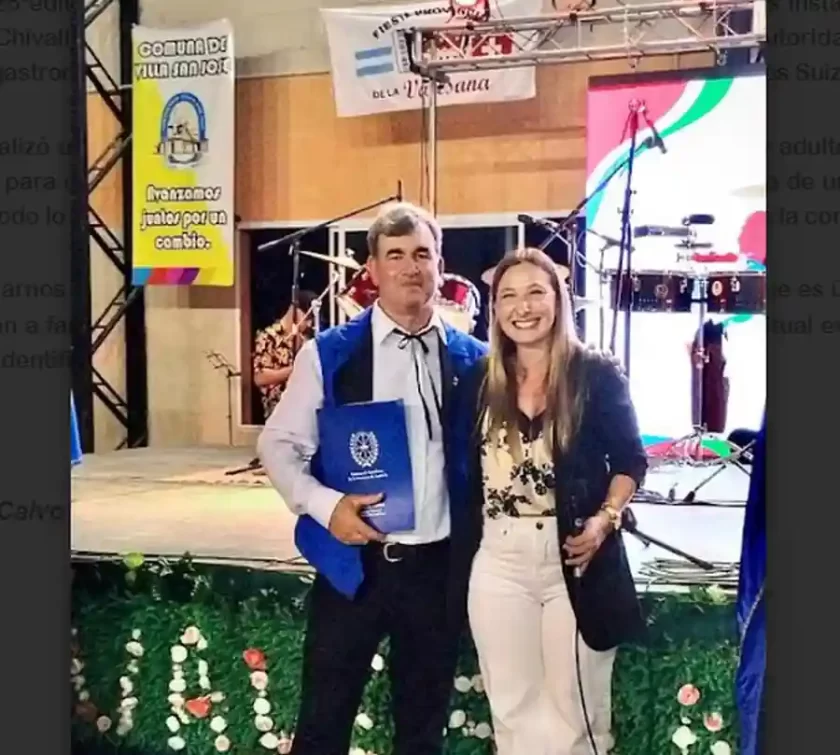 "Bárbara Chivallero acompañó a Villa San José en la 26° Fiesta Provincial de la Valesana, representando al Senador Alcides Calvo" "Bárbara Chivallero acompañó a Villa San José en la 26° Fiesta Provincial de la Valesana, representando al Senador Alcides Calvo"