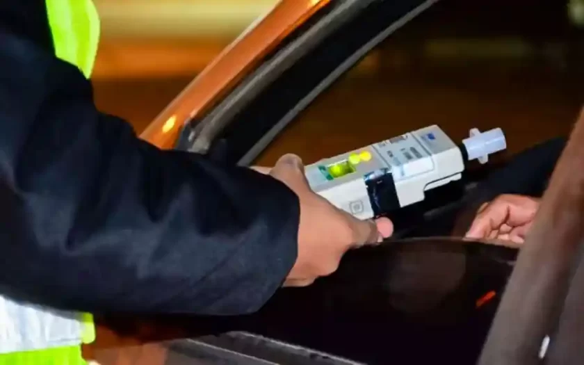 Conductor alcoholizado fue encontrado dormido al volante en Rafaela Conductor alcoholizado fue encontrado dormido al volante en Rafaela