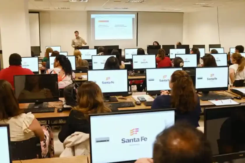 Capacitaciones para equipos de salud: Provincia abrió la inscripción a las propuestas 2025 Capacitaciones para equipos de salud: Provincia abrió la inscripción a las propuestas 2025