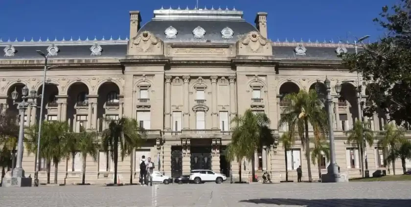 Santa Fe actualizó las jubilaciones mínimas para marzo, abril y mayo Santa Fe actualizó las jubilaciones mínimas para marzo, abril y mayo