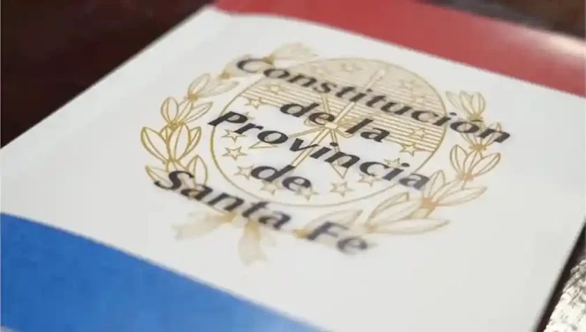 Santa Fe oficializó fecha y lugar de la Convención Constituyente: Inicia el 14 de julio en la Legislatura Santa Fe oficializó fecha y lugar de la Convención Constituyente: Inicia el 14 de julio en la Legislatura