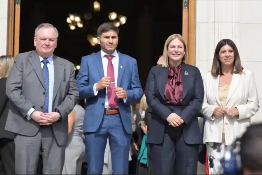Clara García: “La Cámara de Diputadas y Diputados será una caja de resonancia de las voces de la reforma constitucional” Clara García: “La Cámara de Diputadas y Diputados será una caja de resonancia de las voces de la reforma constitucional”