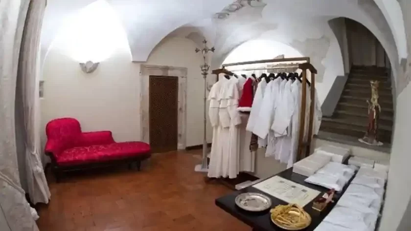 La sala de las lágrimas: el espacio íntimo donde el Papa asume su trascendental misión La sala de las lágrimas: el espacio íntimo donde el Papa asume su trascendental misión