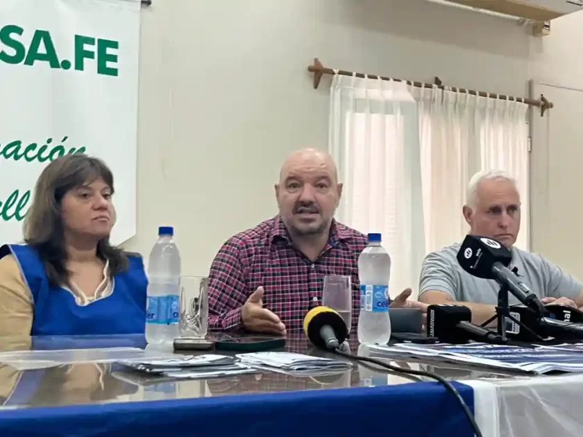 Paro docente en Santa Fe: "Es mentira que el salario le ganó a la inflación", denuncia AMSAFE Paro docente en Santa Fe: "Es mentira que el salario le ganó a la inflación", denuncia AMSAFE