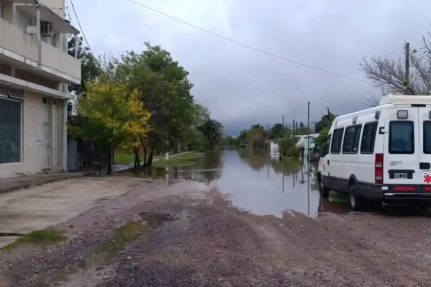 Temporal en Santa Fe: la Provincia despliega un operativo integral de asistencia en Vera y el norte Temporal en Santa Fe: la Provincia despliega un operativo integral de asistencia en Vera y el norte