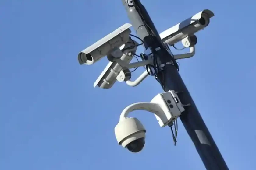 Rafaela: Monitoreo de tránsito con cámaras y plan a futuro para "fotomultas" Rafaela: Monitoreo de tránsito con cámaras y plan a futuro para "fotomultas"