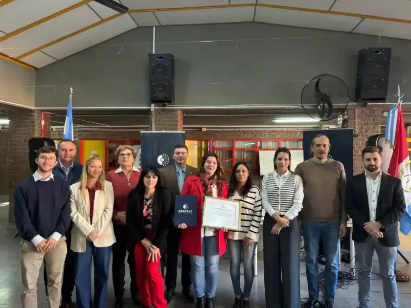 El Concejo Municipal de Rafaela sesionó en la Escuela Juan Domingo Perón El Concejo Municipal de Rafaela sesionó en la Escuela Juan Domingo Perón