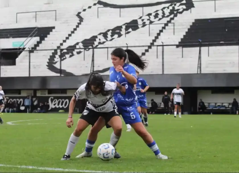 Femenino: Las chicas de Atlético no pudieron con las líderes Femenino: Las chicas de Atlético no pudieron con las líderes