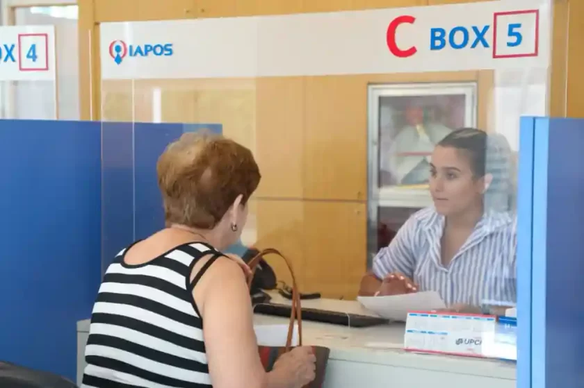 En Santa Fe, los jubilados y pensionados provinciales ya no gastan más del 5 % de sus haberes en medicamentos. En Santa Fe, los jubilados y pensionados provinciales ya no gastan más del 5 % de sus haberes en medicamentos.