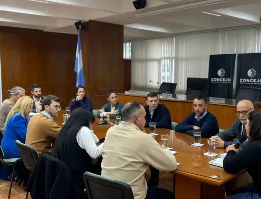 Los concejales mantuvieron un encuentro con la Directora del INTA Rafaela Los concejales mantuvieron un encuentro con la Directora del INTA Rafaela