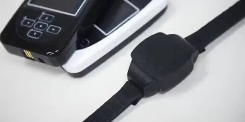 Cristina Kirchner ya cuenta con tobillera electrónica: El control judicial se activa en su prisión domiciliaria Cristina Kirchner ya cuenta con tobillera electrónica: El control judicial se activa en su prisión domiciliaria