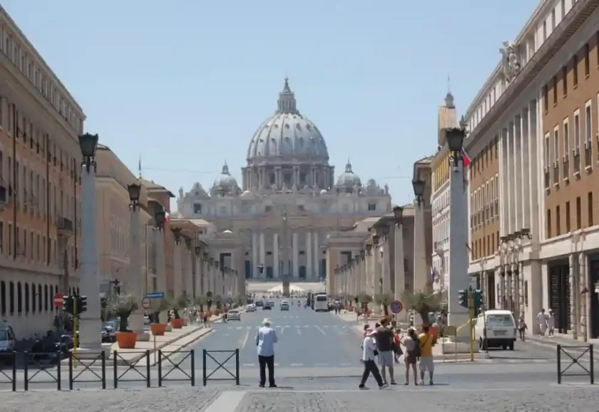 El Vaticano respalda un informe que exige reformas financieras para aliviar deuda externa en el mundo El Vaticano respalda un informe que exige reformas financieras para aliviar deuda externa en el mundo