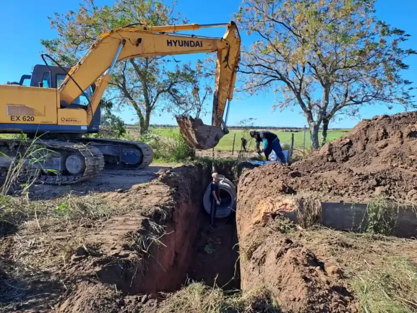 Obras hídricas clave para la producción: el Gobierno Provincial comenzó con la ejecución del Canal Bragado Obras hídricas clave para la producción: el Gobierno Provincial comenzó con la ejecución del Canal Bragado
