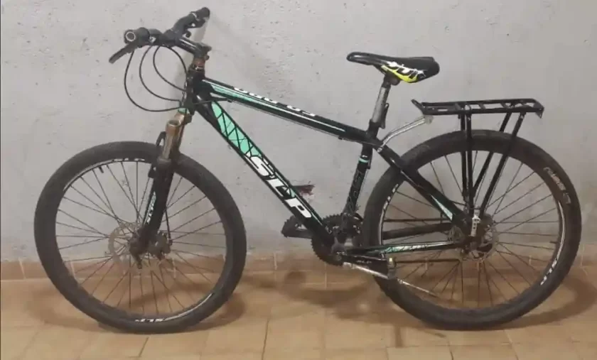 Bicicleta abandonada en Rafaela: Secuestrada para averiguar su procedencia Bicicleta abandonada en Rafaela: Secuestrada para averiguar su procedencia