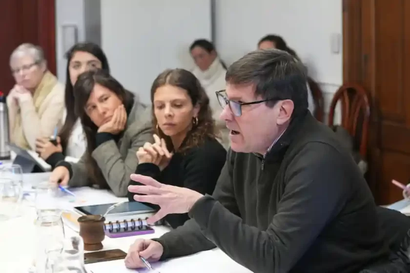 Goity pidió a la Legislatura involucrarse en la alfabetización: “Es un problema crítico que debemos resolver entre todos” Goity pidió a la Legislatura involucrarse en la alfabetización: “Es un problema crítico que debemos resolver entre todos”