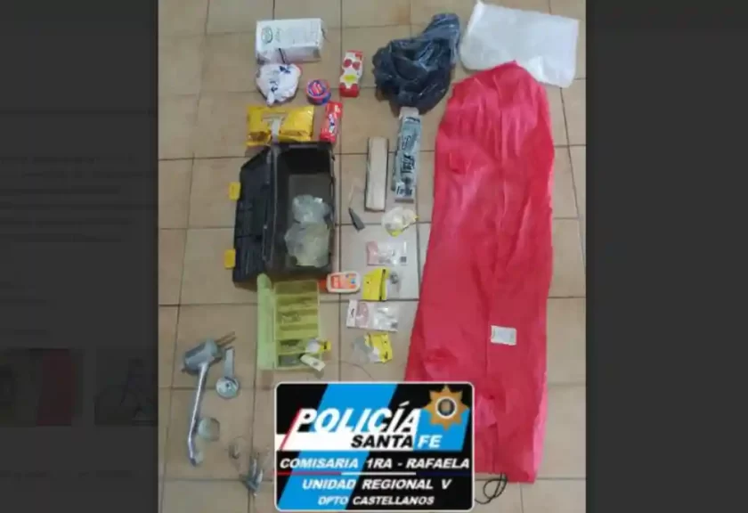 Recuperan mercancía robada tras intento de hurto en rafaela Recuperan mercancía robada tras intento de hurto en rafaela